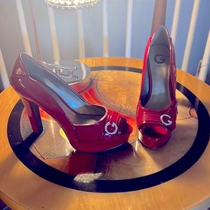 Red Guess Chunky Peep Toe Heel; Size 10